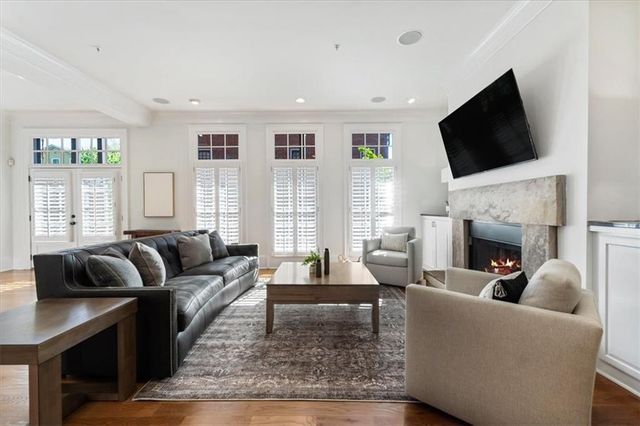 225 Founders Mill Court, Roswell, GA 30075