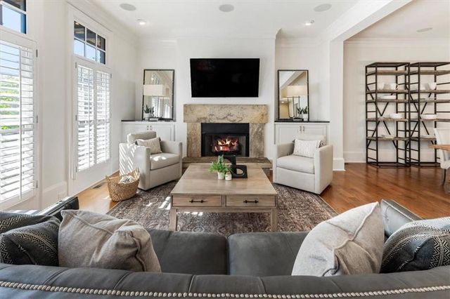 225 Founders Mill Court, Roswell, GA 30075