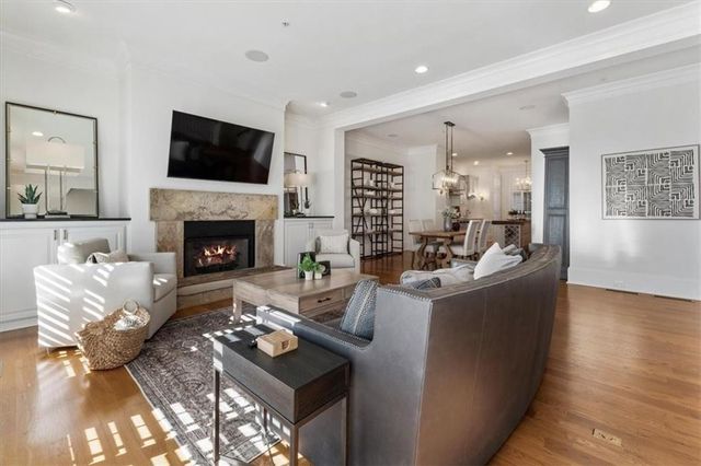 225 Founders Mill Court, Roswell, GA 30075