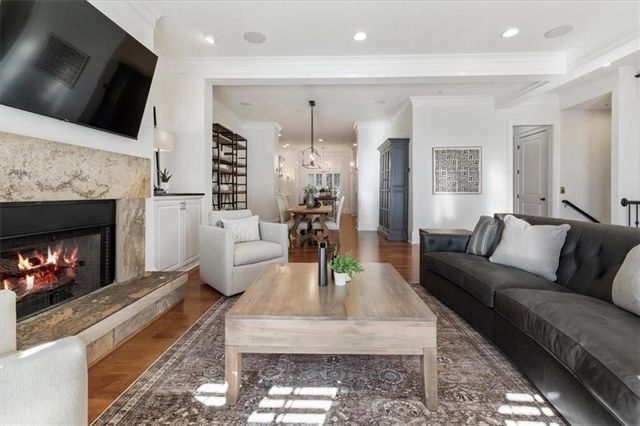 225 Founders Mill Court, Roswell, GA 30075