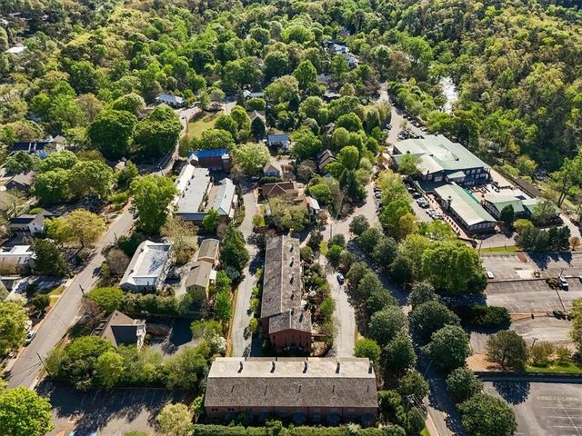225 Founders Mill Court, Roswell, GA 30075