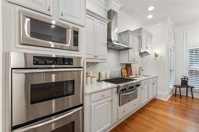 225 Founders Mill Court, Roswell, GA 30075
