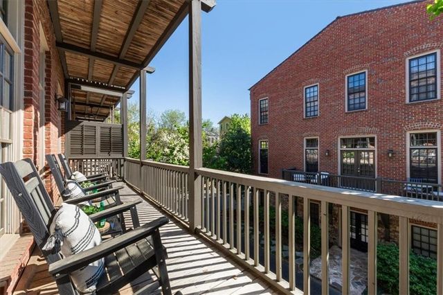225 Founders Mill Court, Roswell, GA 30075