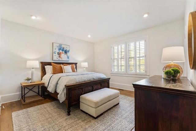 225 Founders Mill Court, Roswell, GA 30075