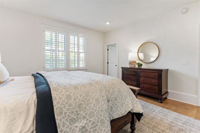 225 Founders Mill Court, Roswell, GA 30075