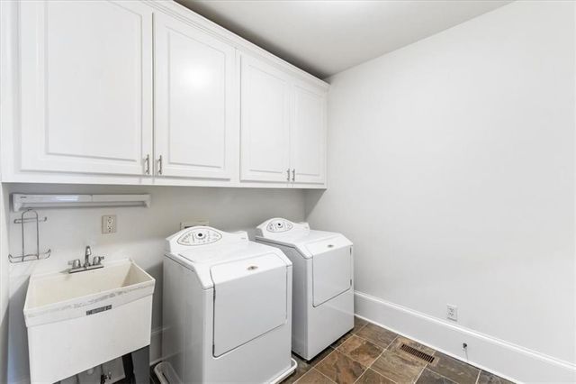 225 Founders Mill Court, Roswell, GA 30075