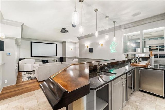 225 Founders Mill Court, Roswell, GA 30075