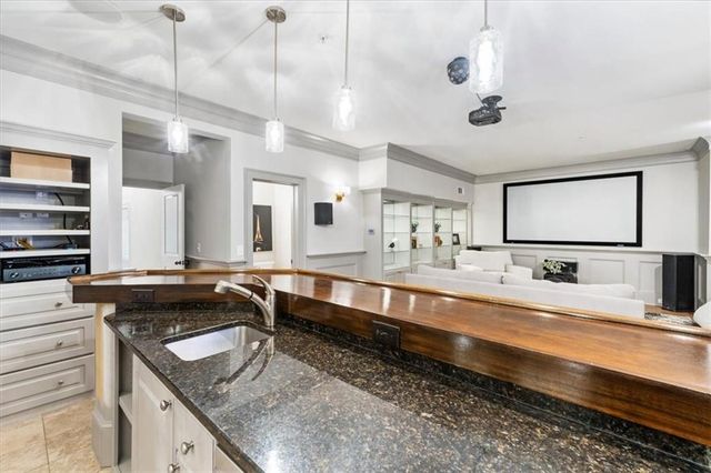 225 Founders Mill Court, Roswell, GA 30075