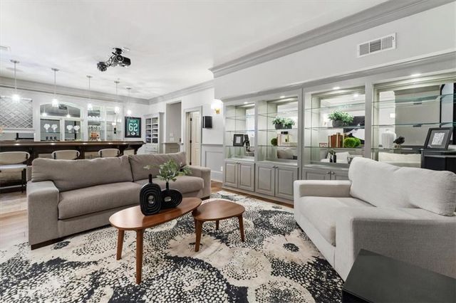 225 Founders Mill Court, Roswell, GA 30075