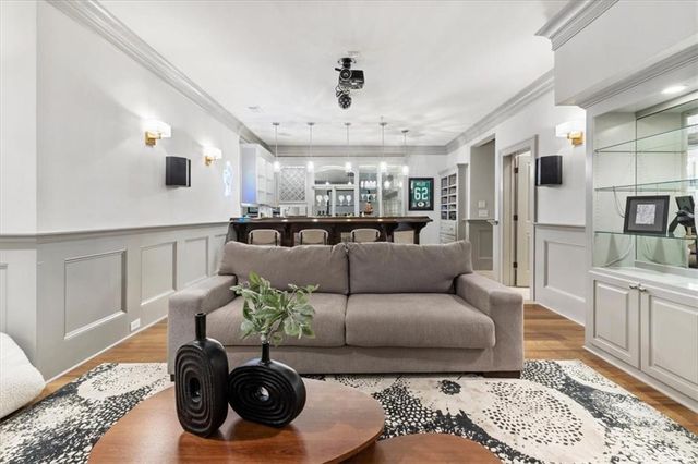 225 Founders Mill Court, Roswell, GA 30075