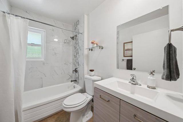 14225 Lora Drive 102, Los Gatos, CA 95032