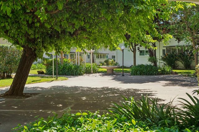 14225 Lora Drive 102, Los Gatos, CA 95032