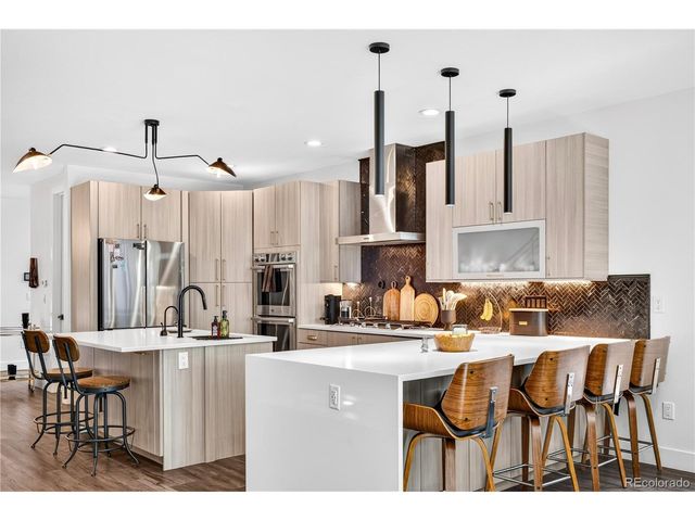 2210 S Sherman St, Denver, CO 80210