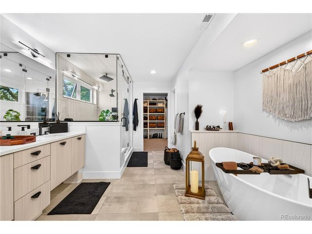 2210 S Sherman St, Denver, CO 80210