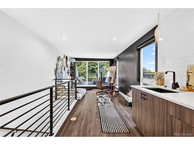 2210 S Sherman St, Denver, CO 80210