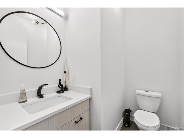 2210 S Sherman St, Denver, CO 80210