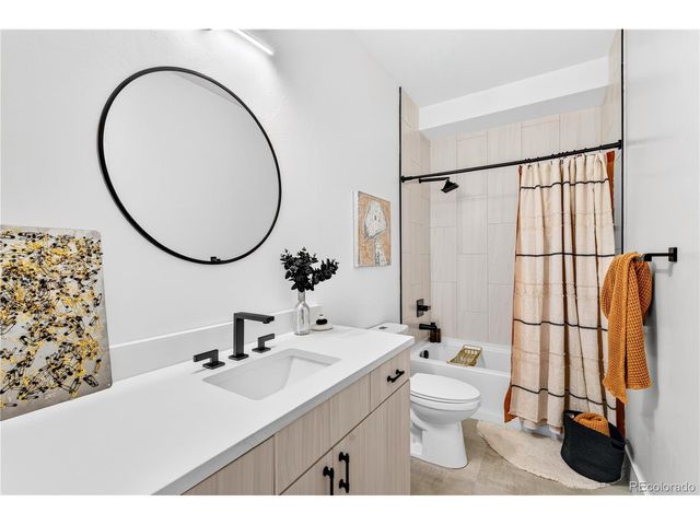 2210 S Sherman St, Denver, CO 80210