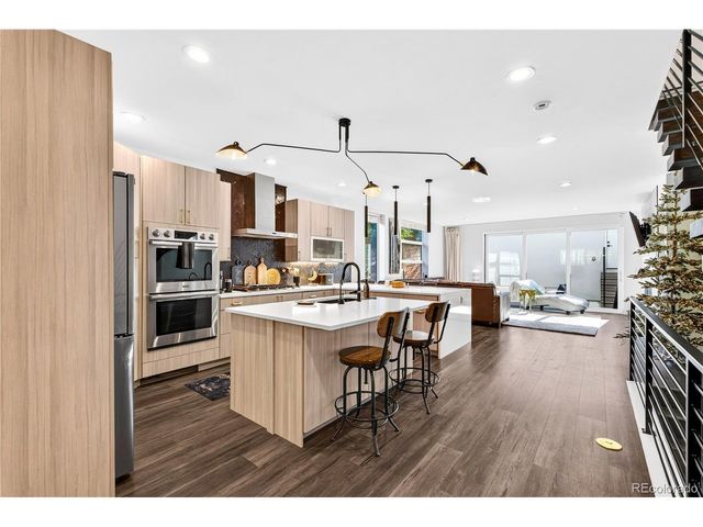 2210 S Sherman St, Denver, CO 80210