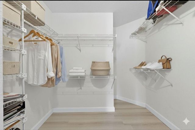 1055 NW 117th Avenue, Coral Springs, FL 33071