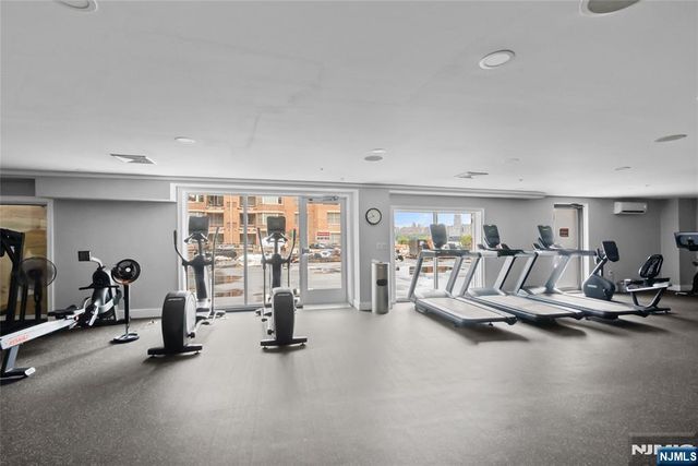 20 Ave At Port Imperial 403, West New York, NJ 07093