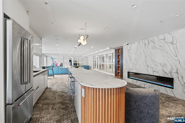 20 Ave At Port Imperial 403, West New York, NJ 07093
