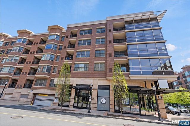 20 Ave At Port Imperial 403, West New York, NJ 07093
