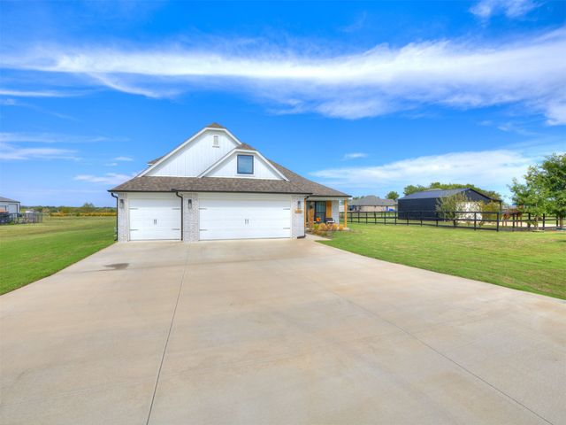 32253 E 67th Place S, Broken Arrow, OK 74014