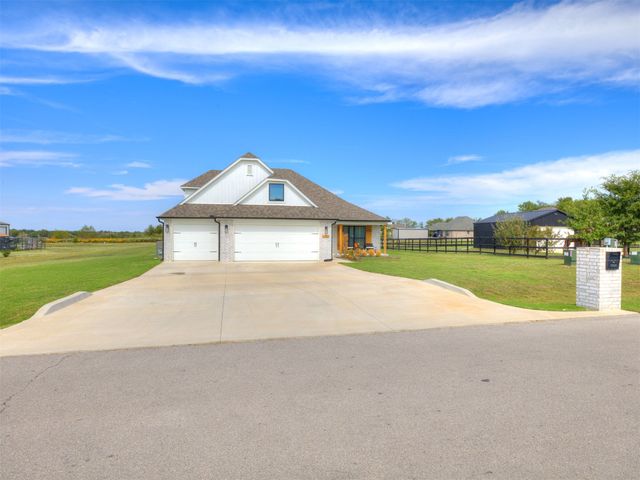 32253 E 67th Place S, Broken Arrow, OK 74014
