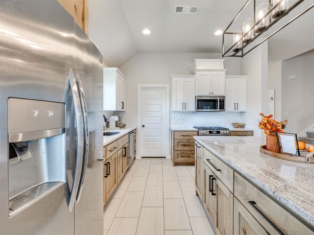 32253 E 67th Place S, Broken Arrow, OK 74014