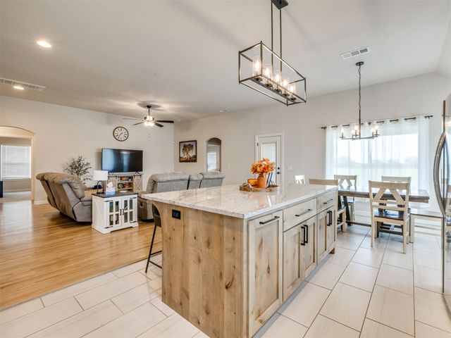 32253 E 67th Place S, Broken Arrow, OK 74014