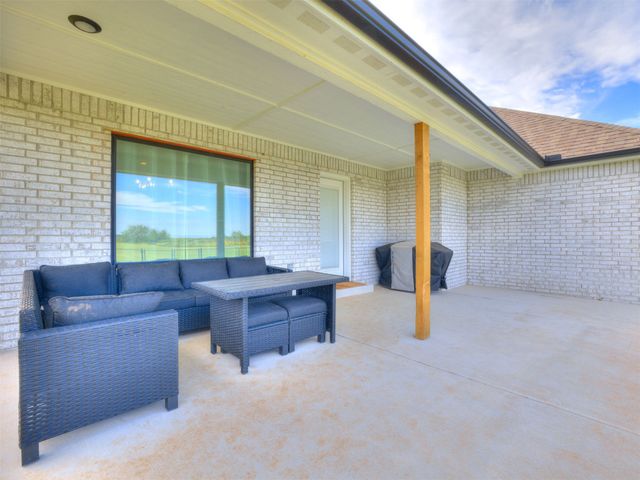 32253 E 67th Place S, Broken Arrow, OK 74014
