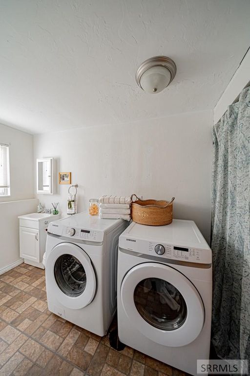 Image 16 of property listing at 5046 Galena Street, Chubbuck, ID 83202