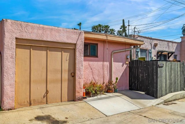 1674-1676 Cable St, San Diego, CA 92107