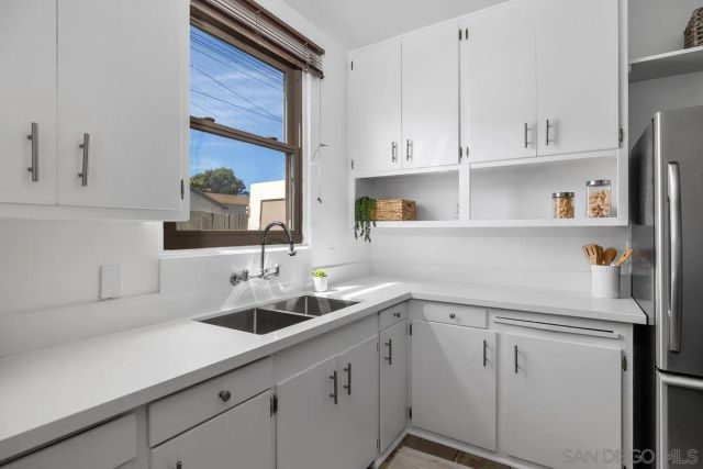 1674-1676 Cable St, San Diego, CA 92107