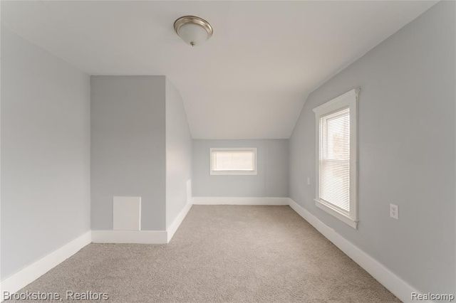 474 N Saginaw Street, Pontiac, MI 48342