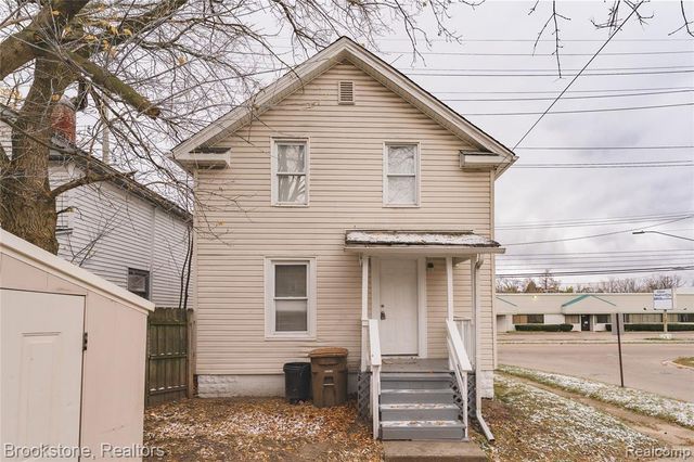 474 N Saginaw Street, Pontiac, MI 48342