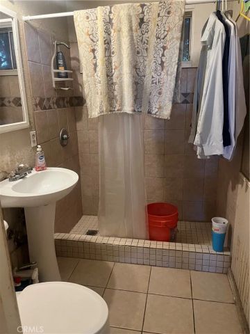 1351 N Calvados, Covina, CA 91722