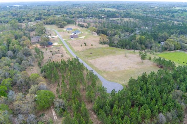 47 Hampton Ridge Court, Mobile, AL 36608