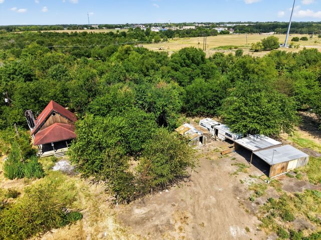 9784 Taylor Drive, Quinlan, TX 75474