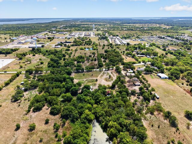 9784 Taylor Drive, Quinlan, TX 75474