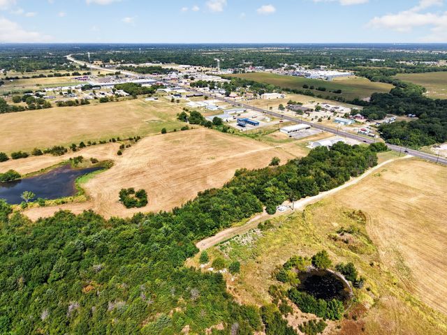 9784 Taylor Drive, Quinlan, TX 75474