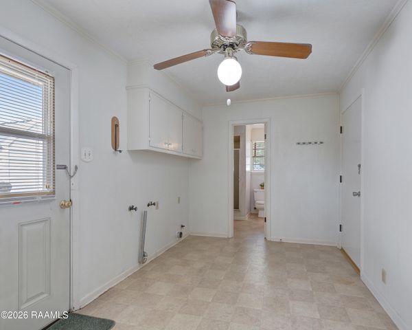 208 S A Street, Duson, LA 70529