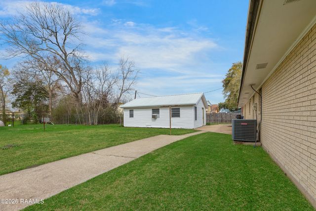 208 S A Street, Duson, LA 70529