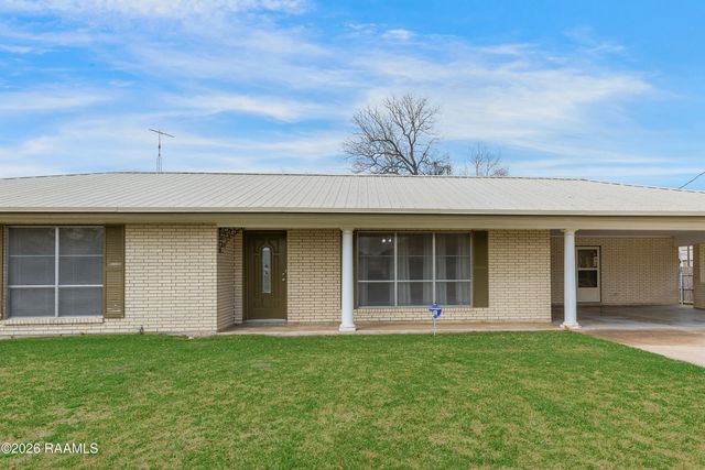 208 S A Street, Duson, LA 70529