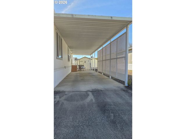 1000 E CENTRAL Ave 51, Sutherlin, OR 97479