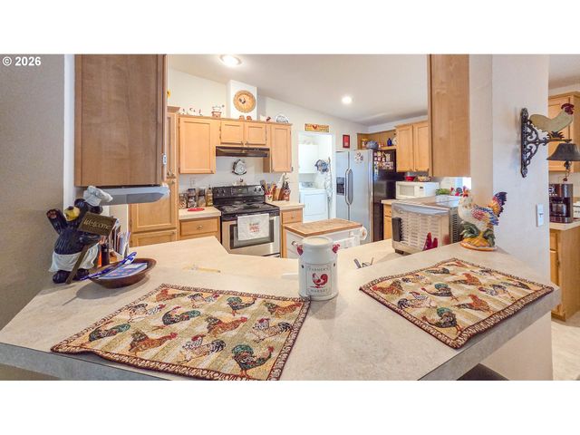 1000 E CENTRAL Ave 51, Sutherlin, OR 97479