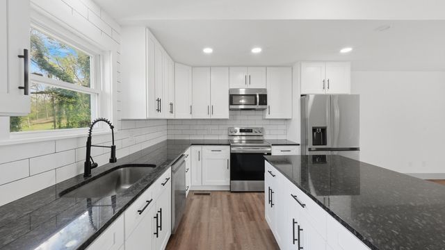 6100 Lottie Lane, Chattanooga, TN 37416