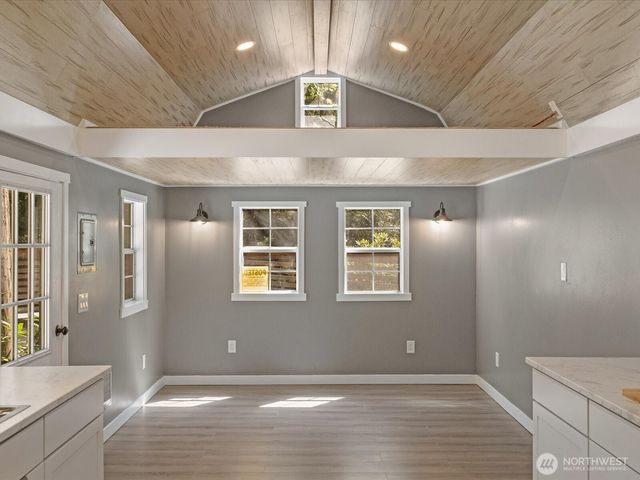12906 Crystal Springs Drive, Granite Falls, WA 98252