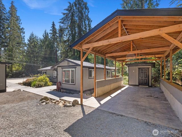 12906 Crystal Springs Drive, Granite Falls, WA 98252