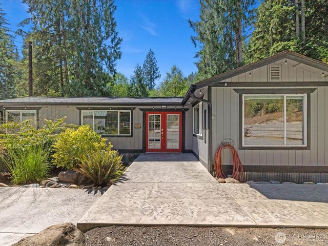 12906 Crystal Springs Drive, Granite Falls, WA 98252